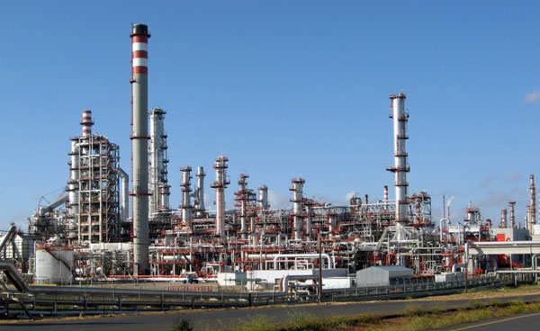 Refinery with piping